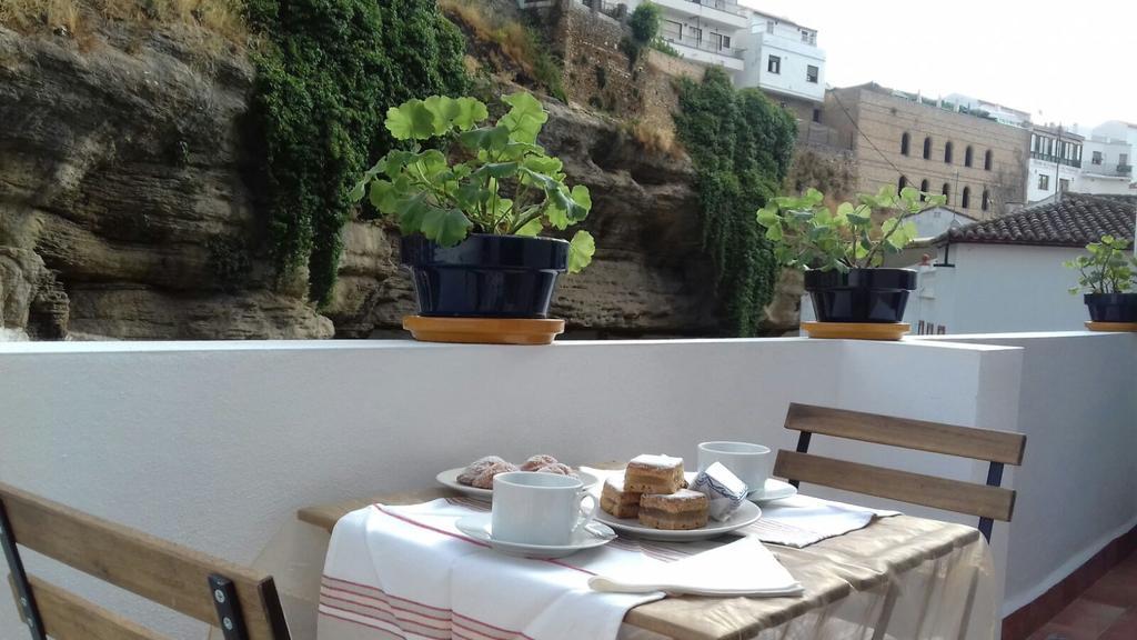 Casa Bajo La Roca Villa Setenil De Las Bodegas Exterior foto